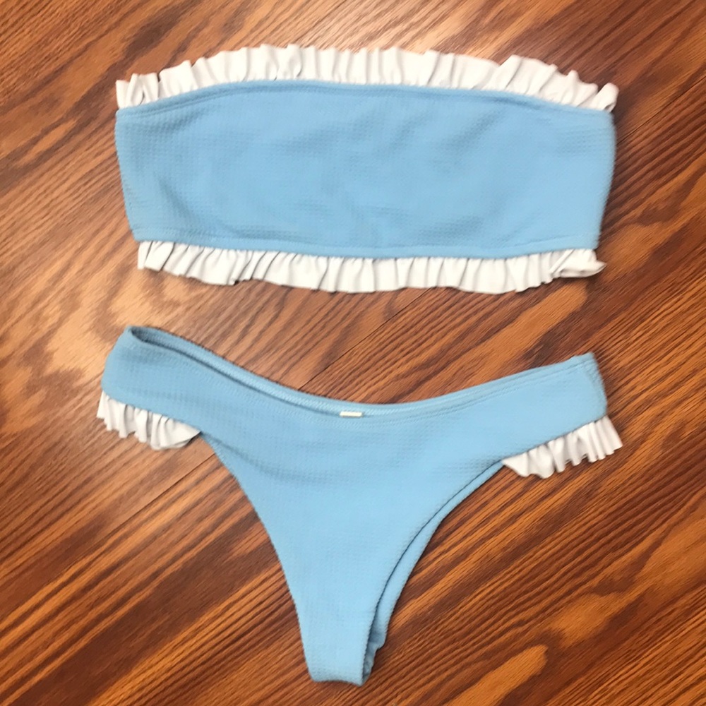 Adorable light blue with ruffles bikini